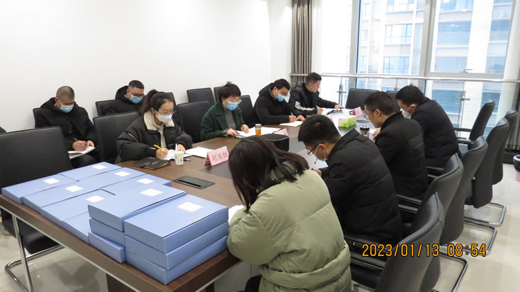 市發(fā)投集團(tuán)考核組到市財(cái)信典當(dāng)公司開展2022年度目標(biāo)責(zé)任考核