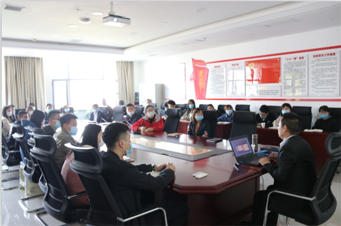 市發(fā)投集團舉行公文寫作實戰(zhàn)培訓
